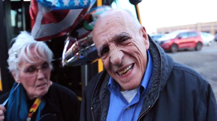 底特律老爺爺熱愛工作到86歲　「我還有能力幫助旁邊的人，所以我沒有離開」