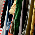 非洲二手市集裡的巴黎設計師