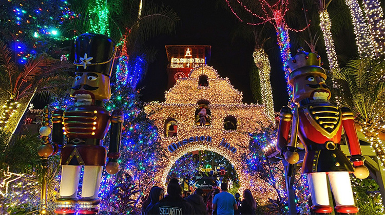 LA近郊有全美最棒聖誕燈展