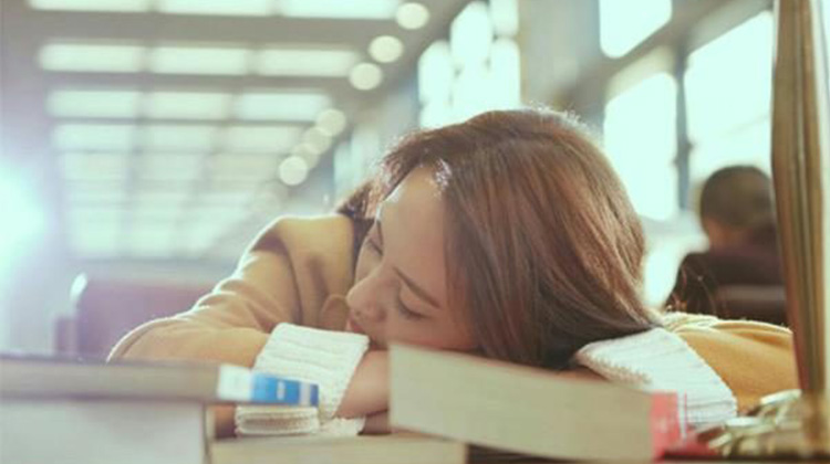 【午休小睡生產力提高 40 %！】壓力管理專家：專業人士的「Office Nap」3 要素