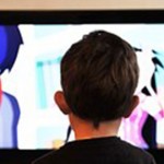 孩子要到幾歲才適合看電視?