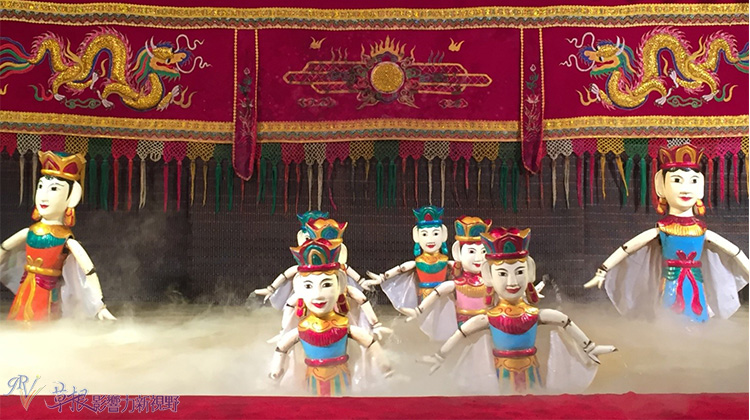 越南縱遊(八) 胡志明水上木偶戲與大劇院