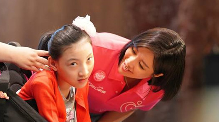 A-Lin成為「友好天使」傳遞愛　呼籲用實際行動助愛奇兒家庭