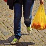 超市及外送服務惡化塑膠危機