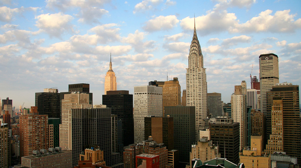 曼哈頓房產交易5月暴跌84%