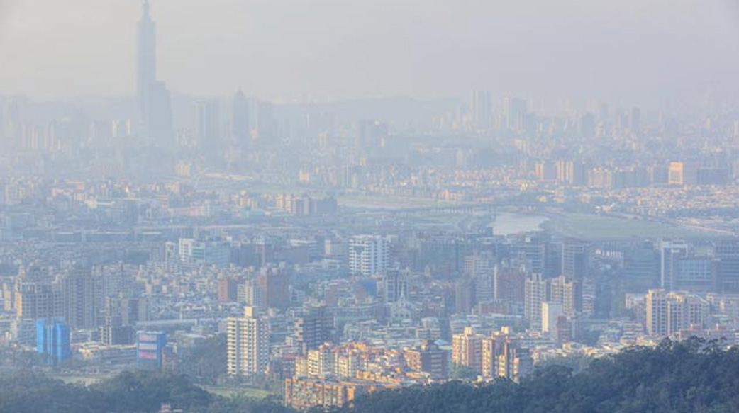 今天空氣品質怎麼樣？搞懂 PM 2.5 是什麼，遠離空氣汙染傷害！