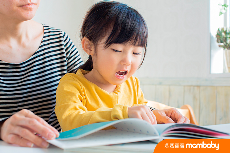Asian,Parent,Reading,Books