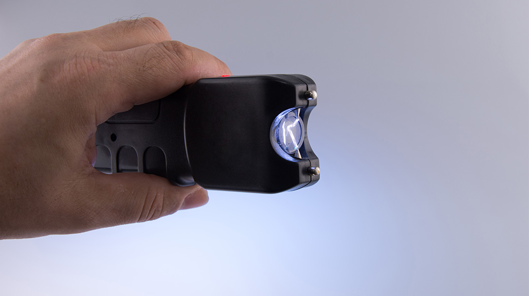 衛冕 暴力 新 橫 符號 武器 黑色 處理 安全 設備 保護 插圖 燈籠 震 驚 個性 單個對象