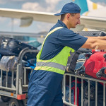 澳航要求高層主管搬運行李以解決人手不足問題