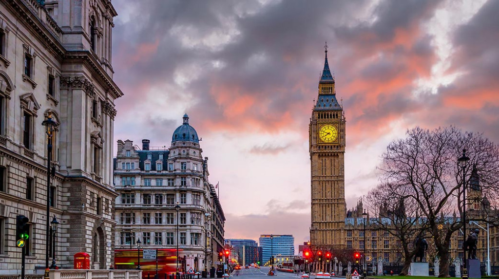 大 本 倫敦 英國 議會 歐洲 老 歐洲的 傳統 哥特式 日落 天際線 威斯敏斯特 歷史性 黎明 黃昏 旅遊 橋 時鐘 塔 建築 城市 英國 聯合的 黃昏 河 城市的 引力 夜 反射 著名 里程碑 城市景觀 泰晤士 英國的 歷史的 黃昏 資本 政府
