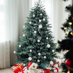人造聖誕樹拍賣超過台幣13萬