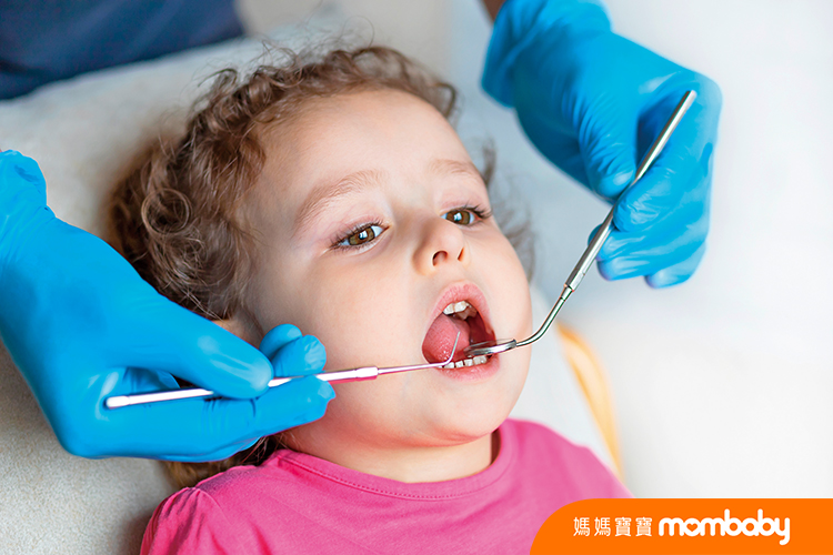 Examination,,Treatment,Teeth,Children.,Medical,Checkup,Oral,Cavity,With,Instruments.