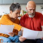 女兒起訴，阻止爸爸贈與行天宮高價房產