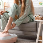 天冷長輩手腳常冰冷、難入睡！中醫推「泡腳養生」助循環暖全身