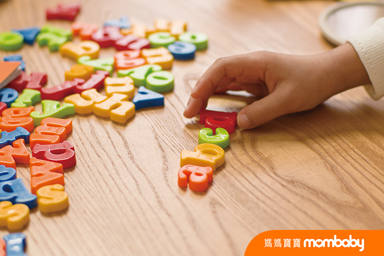 Hands,Lay,Out,Letters,Alphabet,Learning,Study,Children,Teach,Preschool