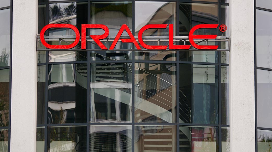 由於獲利未能緩解人們對人工智慧泡沫的擔憂，甲骨文股價下跌