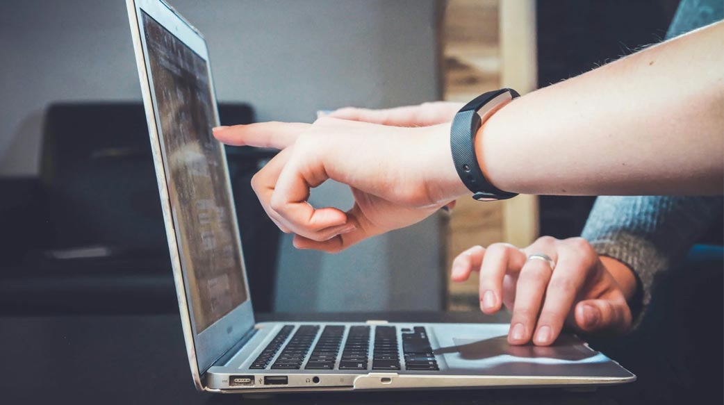 【怎麼管 AI 更重要】會用 AI 已不稀奇，歐洲商學院開始培養能「質疑模型」的企業管理者