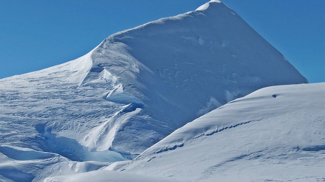 北極-全球強權兵家必爭之地