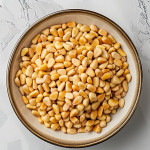 吉祥健康零嘴，自製松子仁香氣逼人