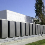 誰能撐住 AI 的用電黑洞？從燃料電池熱潮到電網擴建，美國能源供給正在加速轉向