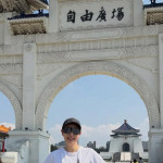 看展還是加冕？誰的道德優越感？