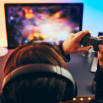 網路遊戲逃過了澳洲的社群媒體禁令，但批評人士稱，它同樣令人上癮