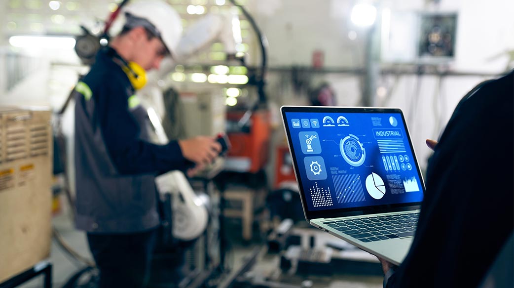 臺灣製造業 PMI 創4年新高，但上方飄著戰雲