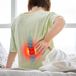 脊椎壓迫性骨折超痛！微創骨水泥灌注能找回行動自由