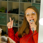 出現了「寂寞經濟」