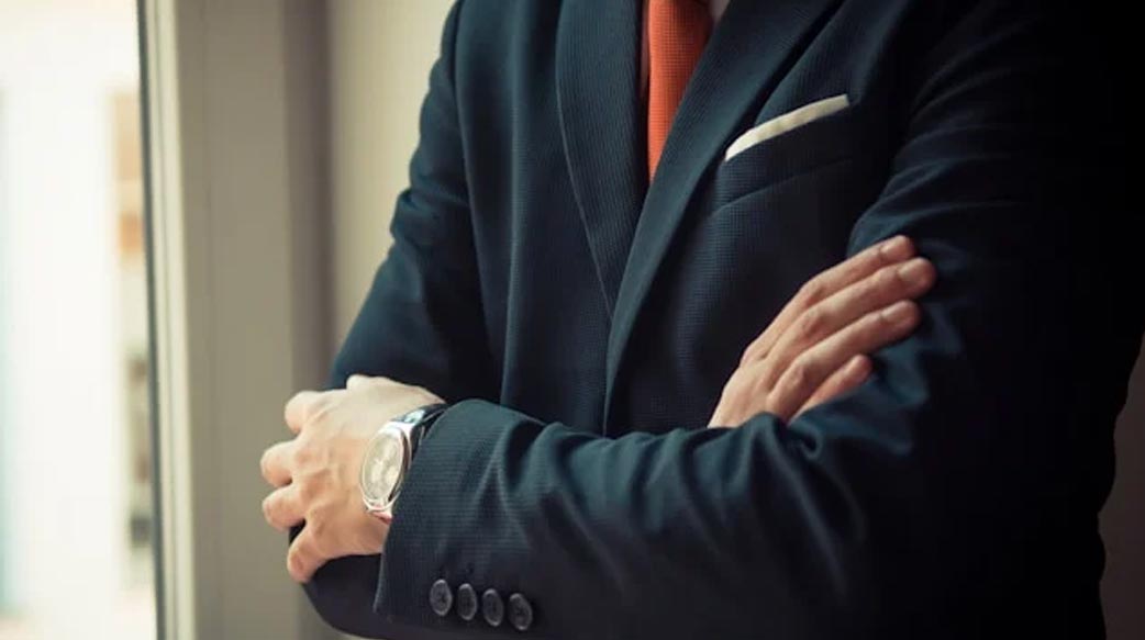 AI 律所一份合約收 250 美元，大型律所每小時收 1,000 美元——這場競爭誰會贏？