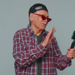 81歲英國知名網紅直播主