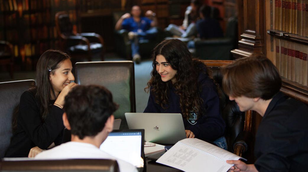 Oxford Royale Academy 與 MIT 合作，為暑期學校學生帶來人工智能教育