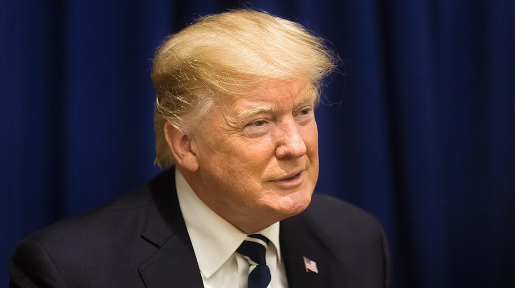 川普是美國救星還是掘墓人