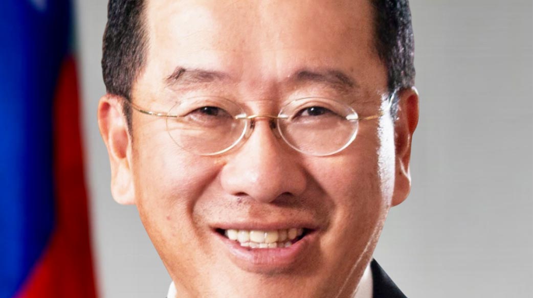 顧大部長又變身顧大律師：論國防預算中的「發價書荒謬劇」