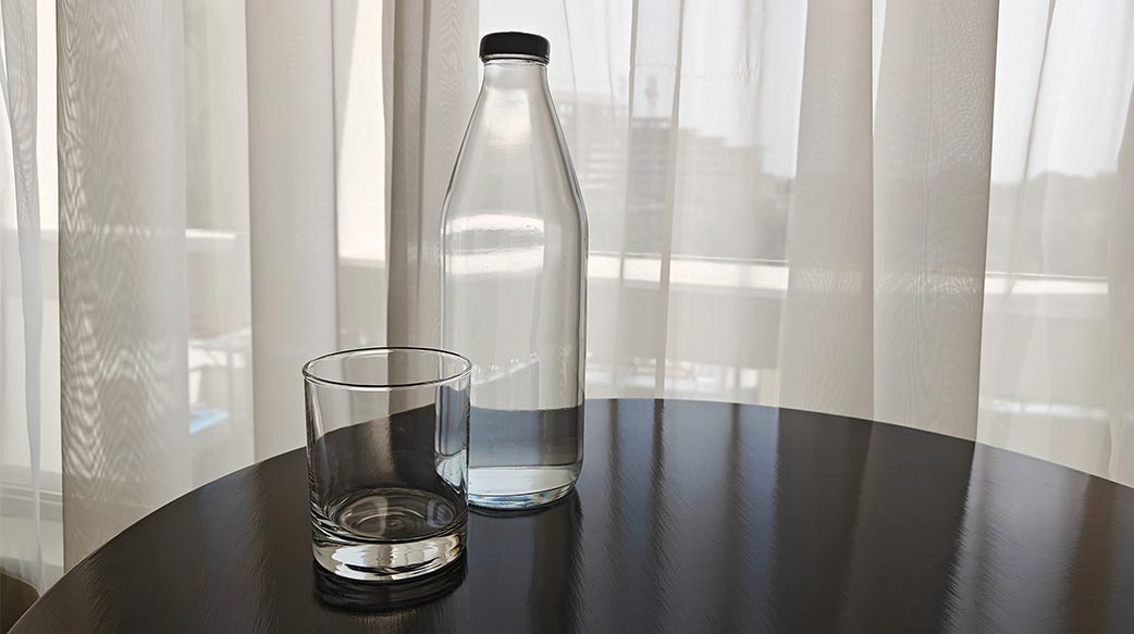 飯店應免費提供飲用水嗎？