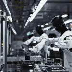 中國已量產全球 85% 人形機器人，下一個難題是：誰來買單？