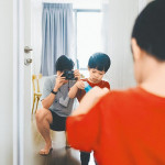 鏡子兩邊