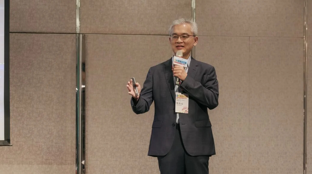 「老闆要的不是機台，是獲利。」新漢智能揭密中小製造業 AI 轉型第一步