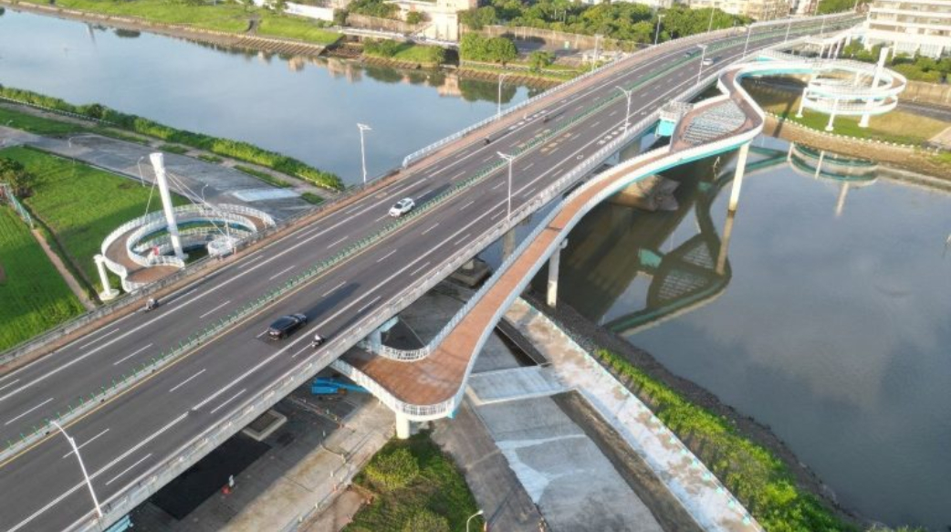 台北新地標＋1！民權大橋景觀橋啟用　「天際之眼」飽覽河景、近看飛機起降