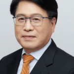 〈公投法寫的是「交由辦理」，中選會何時多了「准不准你投」的權力？〉