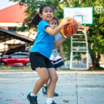 兒童防近視戶外活動不可少　但別忘眼睛防曬！醫談近視控制新趨勢