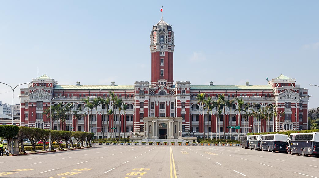 總統府設三大委員會，功能不彰